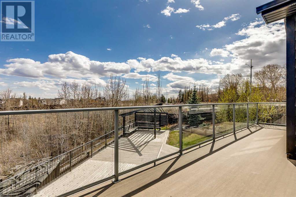 24 Royal Highland Court Nw, Calgary, Alberta  T3G 4Y2 - Photo 10 - A2217927