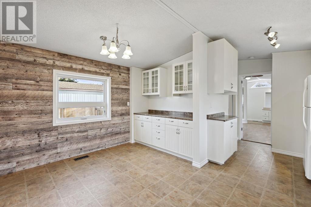 946 Briarwood Crescent, Strathmore, Alberta  T1P 1E8 - Photo 13 - A2219200