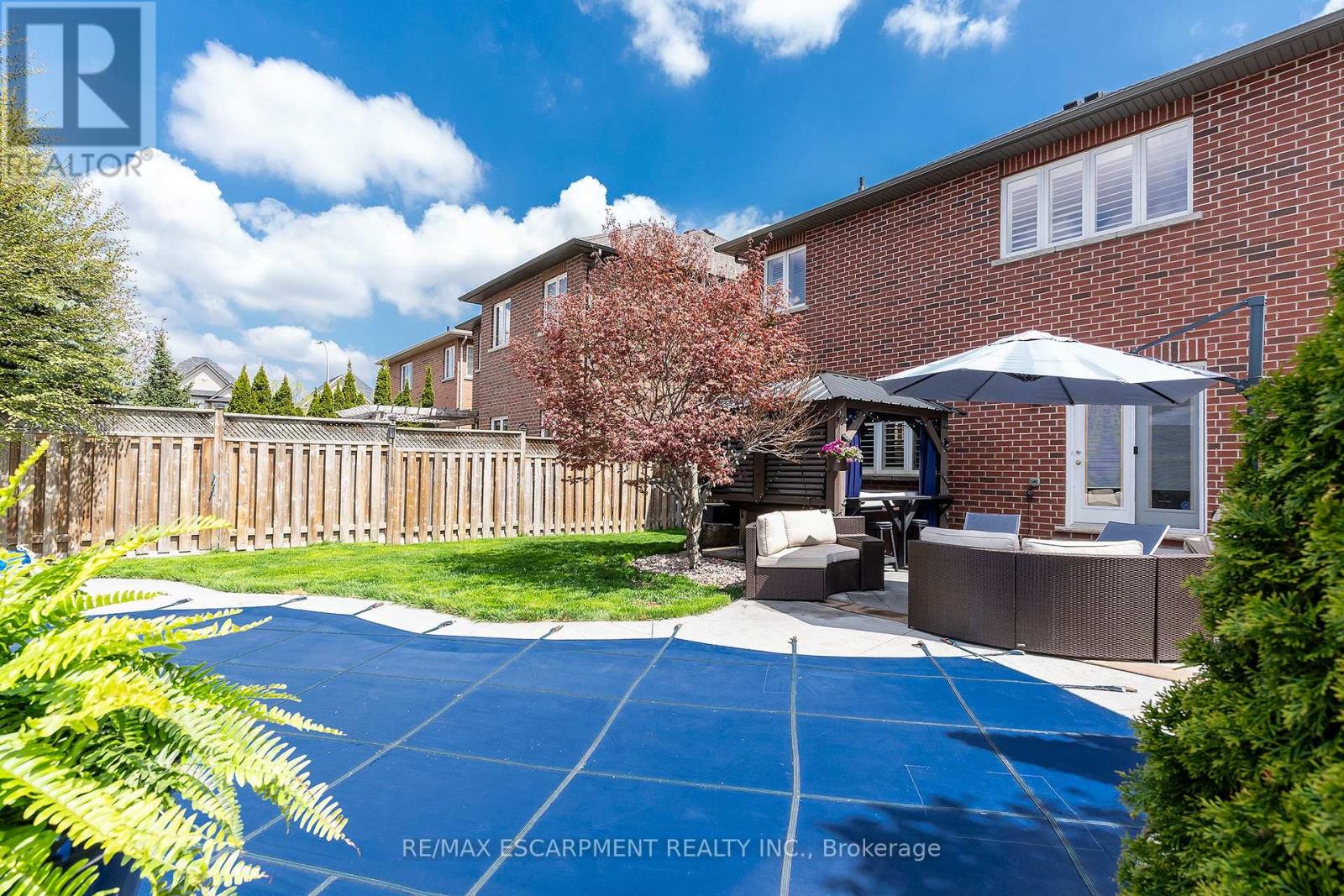 537 Valridge Drive, Hamilton, Ontario  L9C 0A9 - Photo 29 - X12137076
