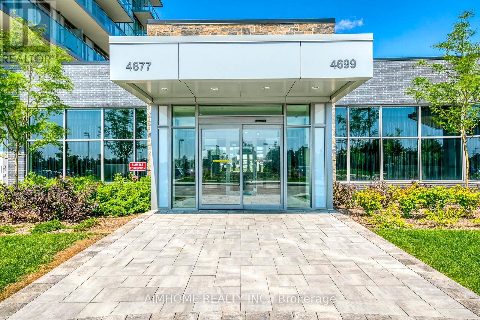1807 - 4699 Glen Erin Drive, Mississauga, Ontario  L5M 2E5 - Photo 2 - W12137197