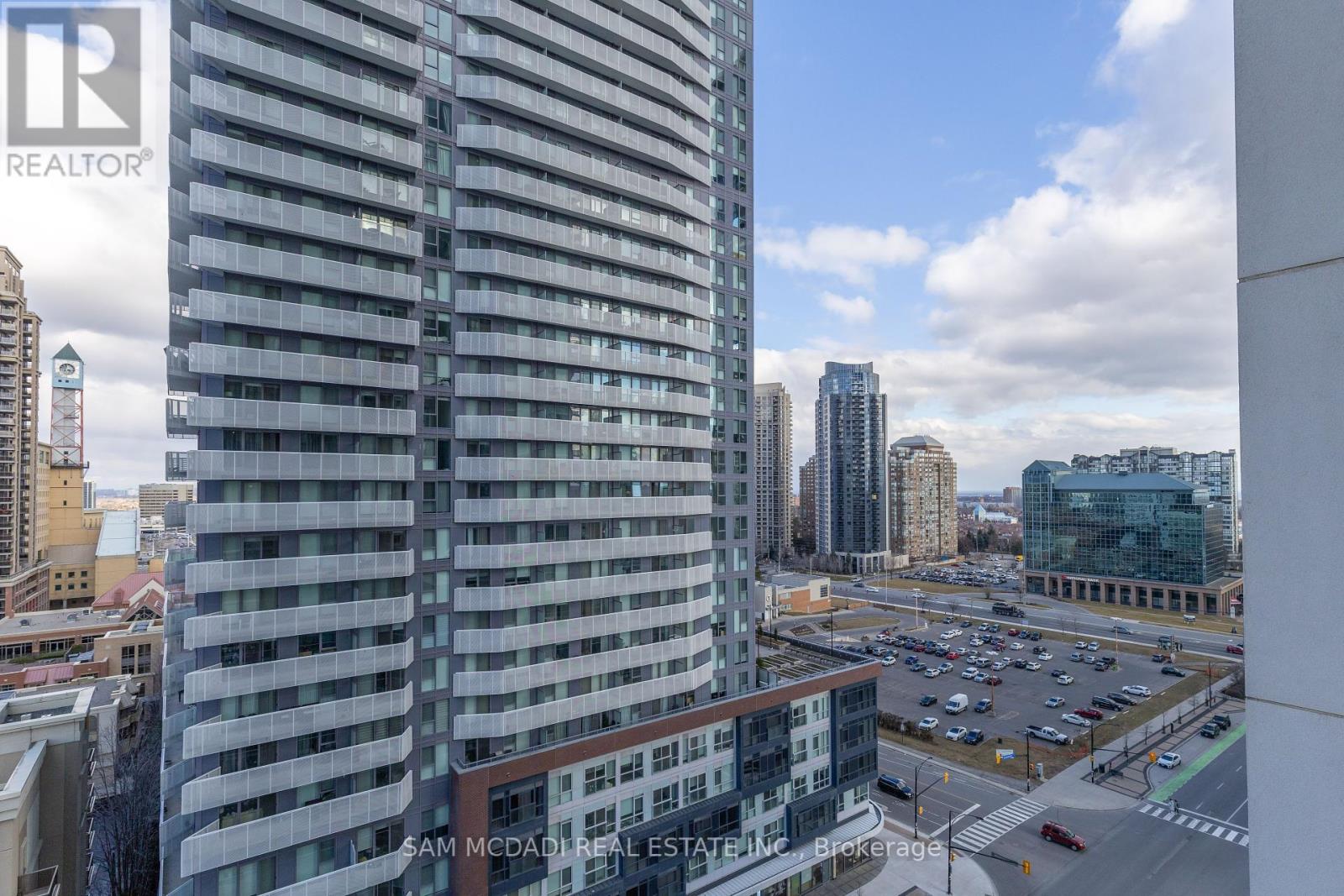 1201 - 4070 Confederation Parkway, Mississauga, Ontario  L5B 0E9 - Photo 16 - W12137297