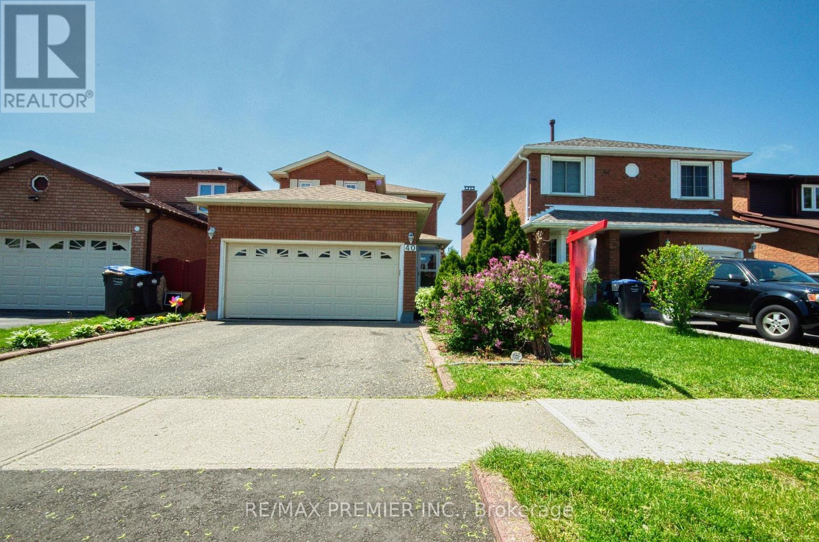40 Kentucky Drive, Brampton, Ontario  L6Y 4E9 - Photo 29 - W12137311
