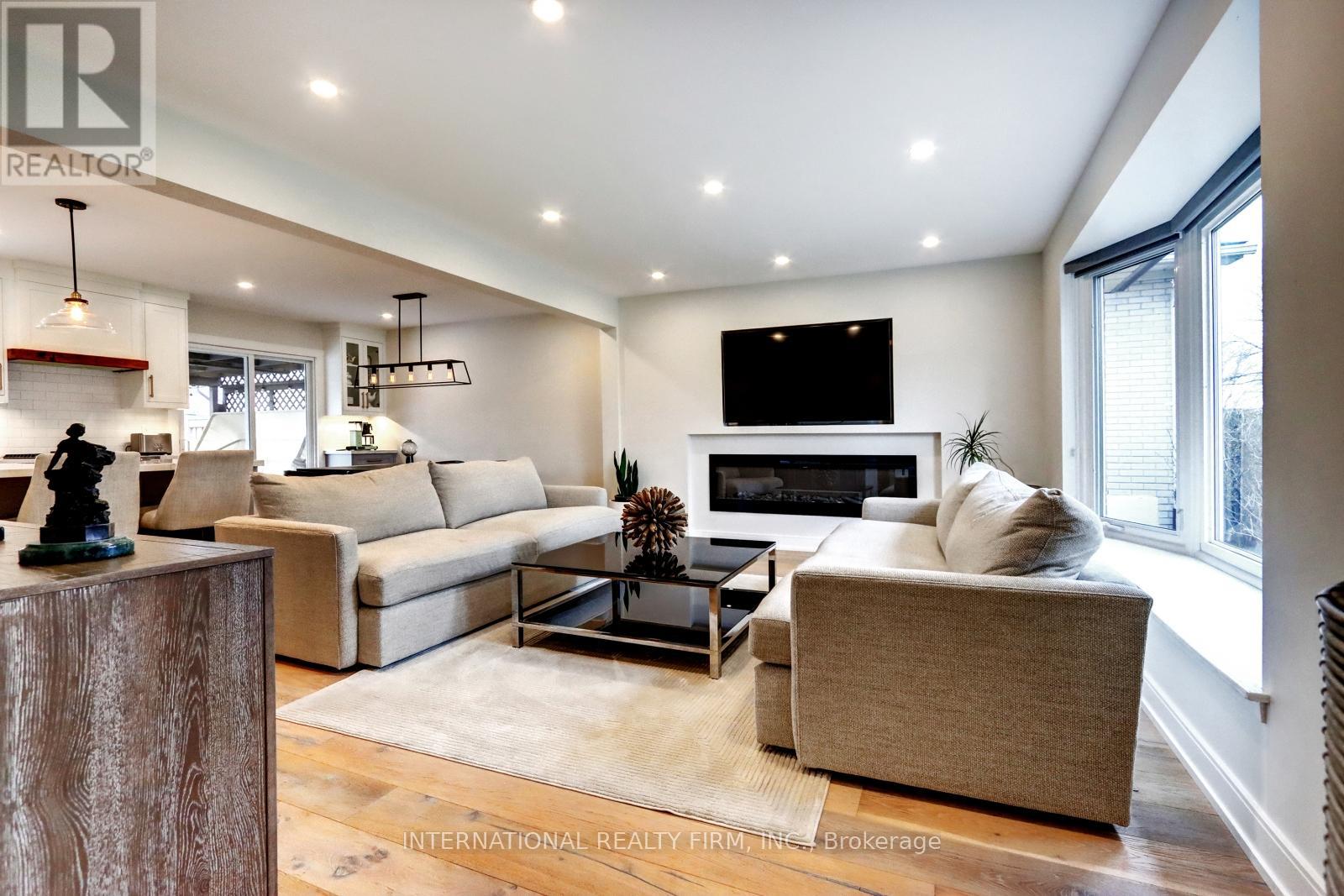 Property at 1755 PICKMERE COURT image 5