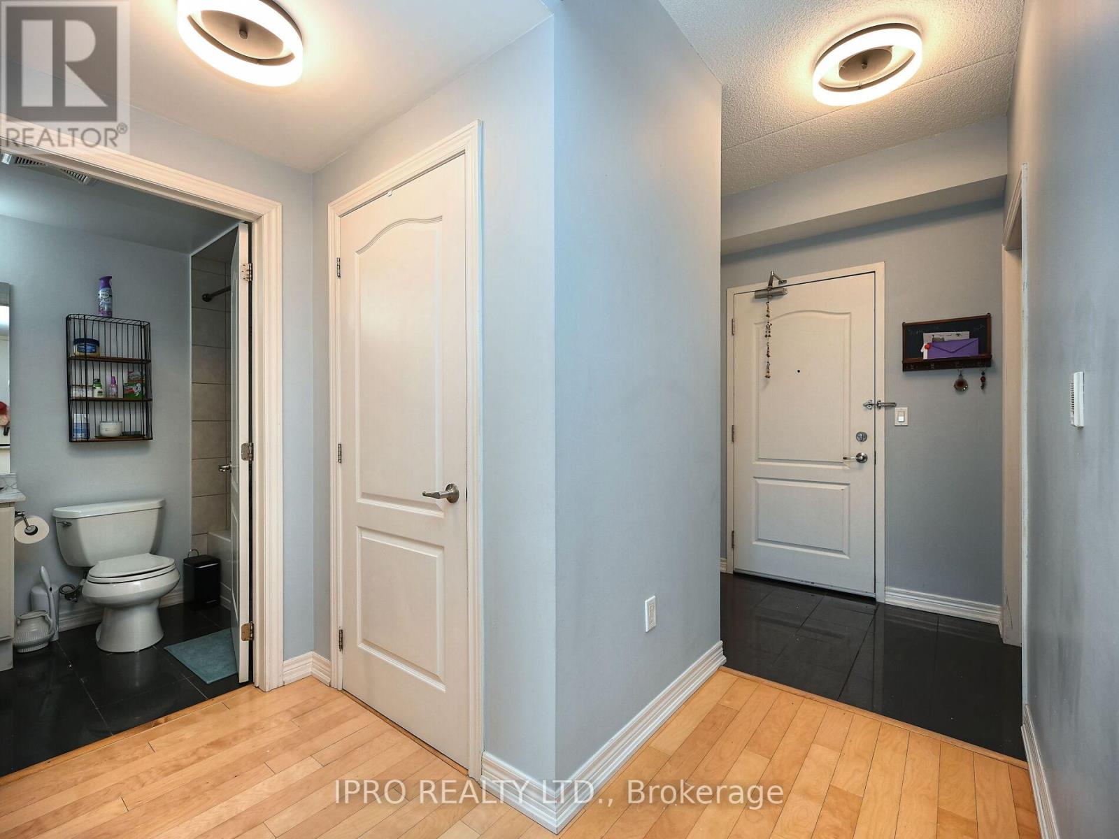 101 - 1419 Costigan Road, Milton, Ontario  L9T 0Y7 - Photo 19 - W12137342