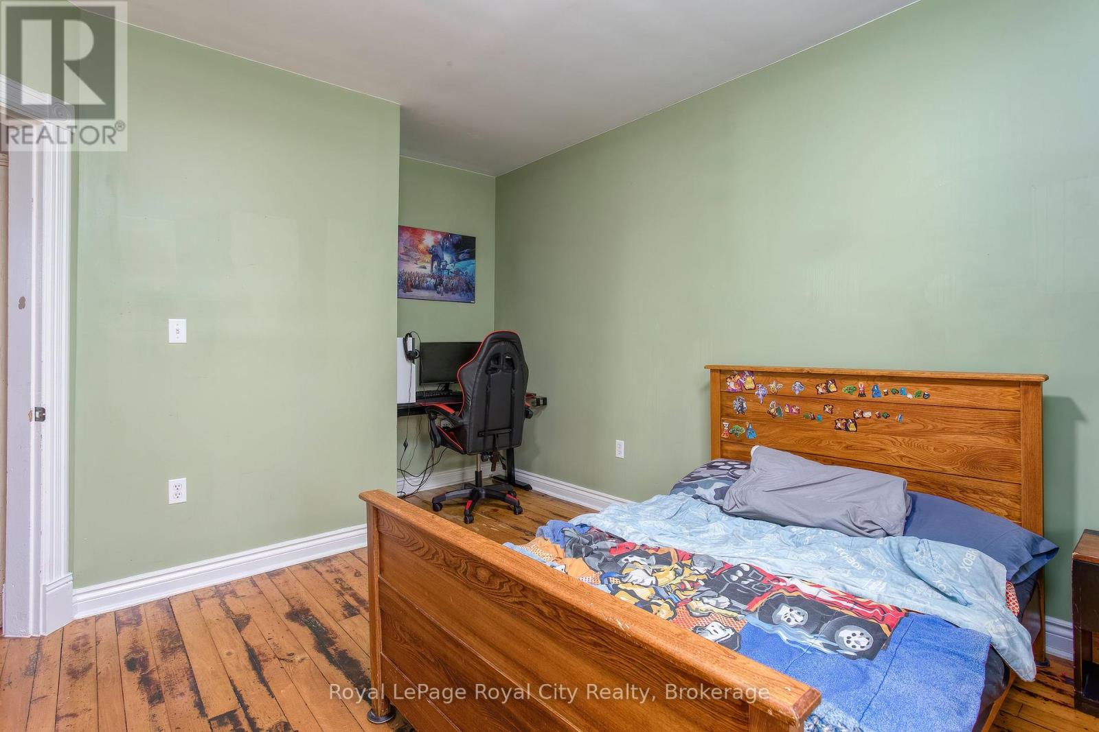 15 Catherine Street N, Mapleton, Ontario  N0G 2K0 - Photo 27 - X12137433