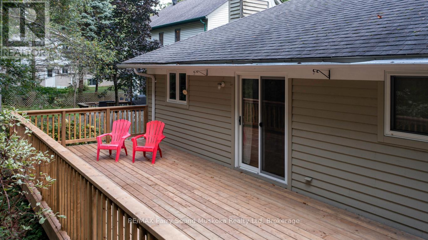 2b Brenda Avenue, Parry Sound, Ontario  P2A 2Z3 - Photo 11 - X12137464