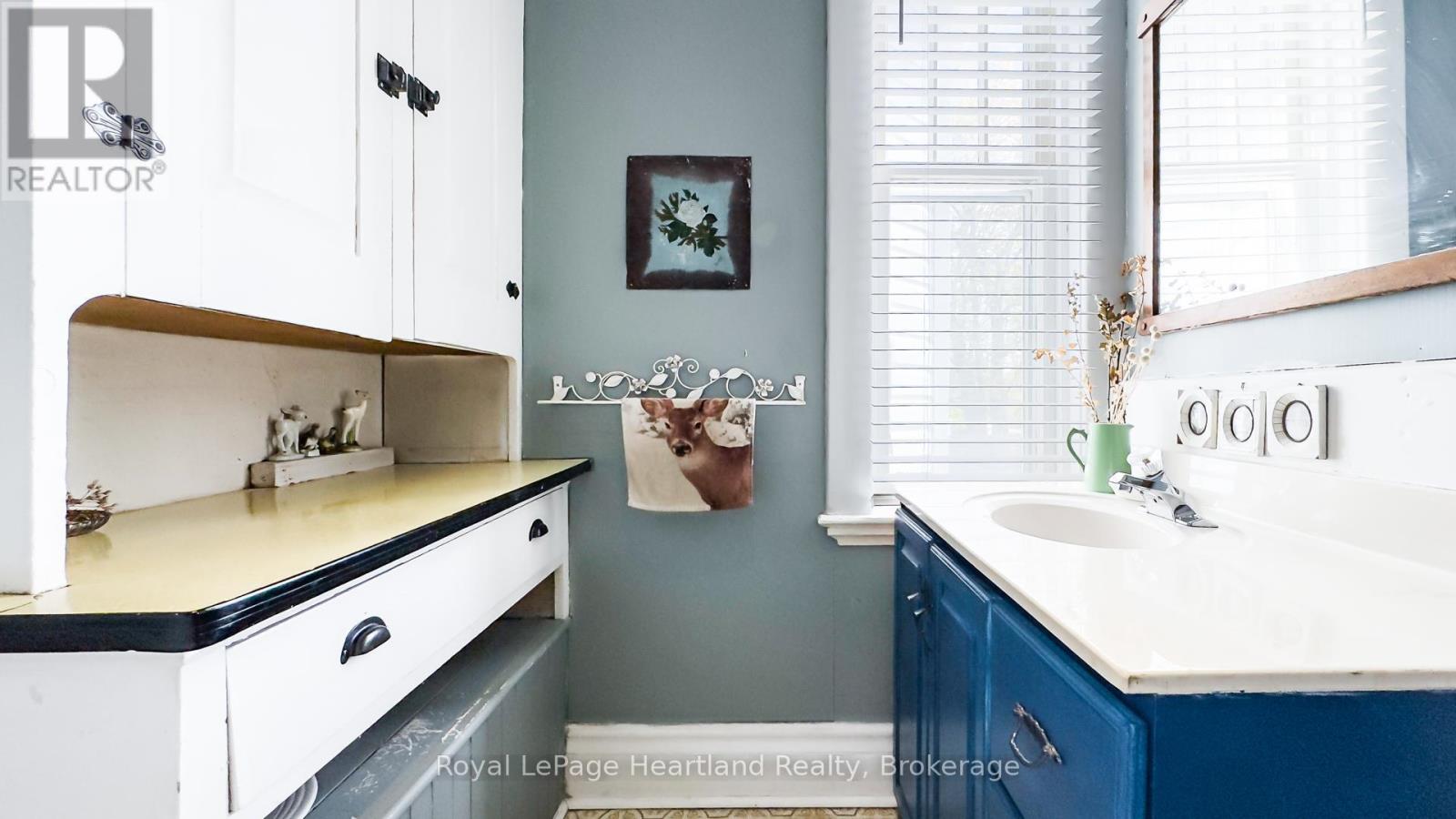 47 James Street, South Huron, Ontario  N0M 1S1 - Photo 20 - X12137514