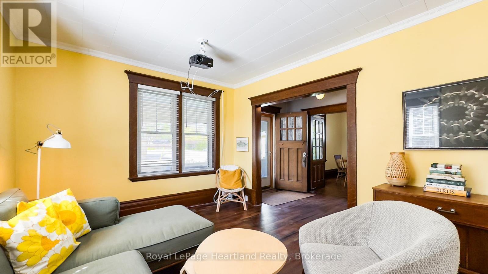 47 James Street, South Huron, Ontario  N0M 1S1 - Photo 6 - X12137514