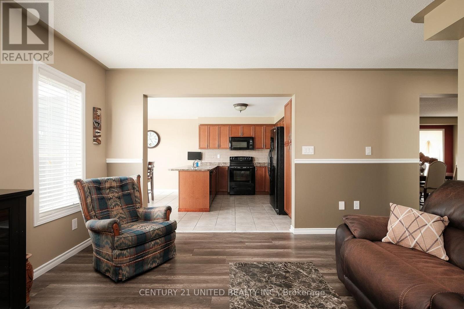 1403 Ireland Drive, Peterborough, Ontario  K9K 0A7 - Photo 33 - X12137384