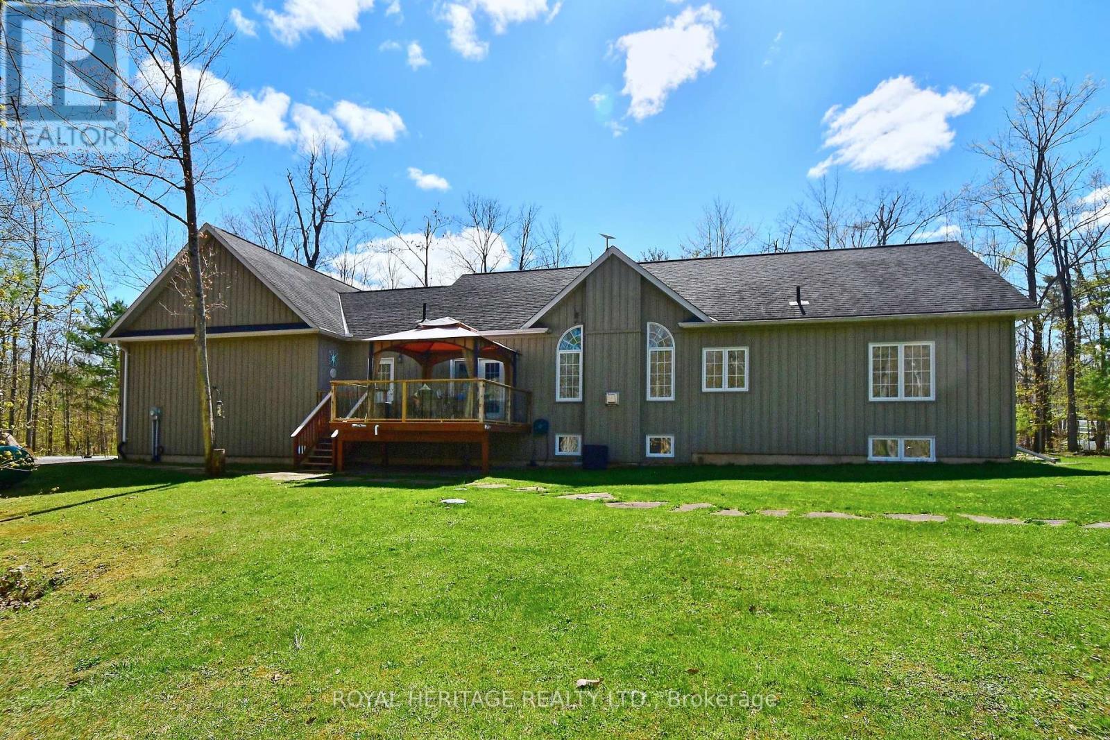 Property at 134 MITCHELL CRESCENT image 4