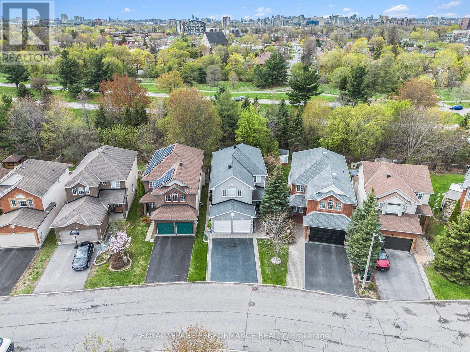 51 Borealis Crescent, Ottawa, Ontario  K1K 4T5 - Photo 48 - X12137366