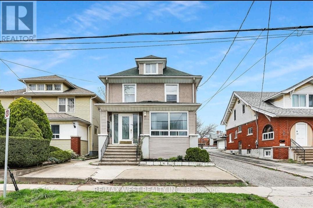 Property at 6175 BARKER STREET image 1