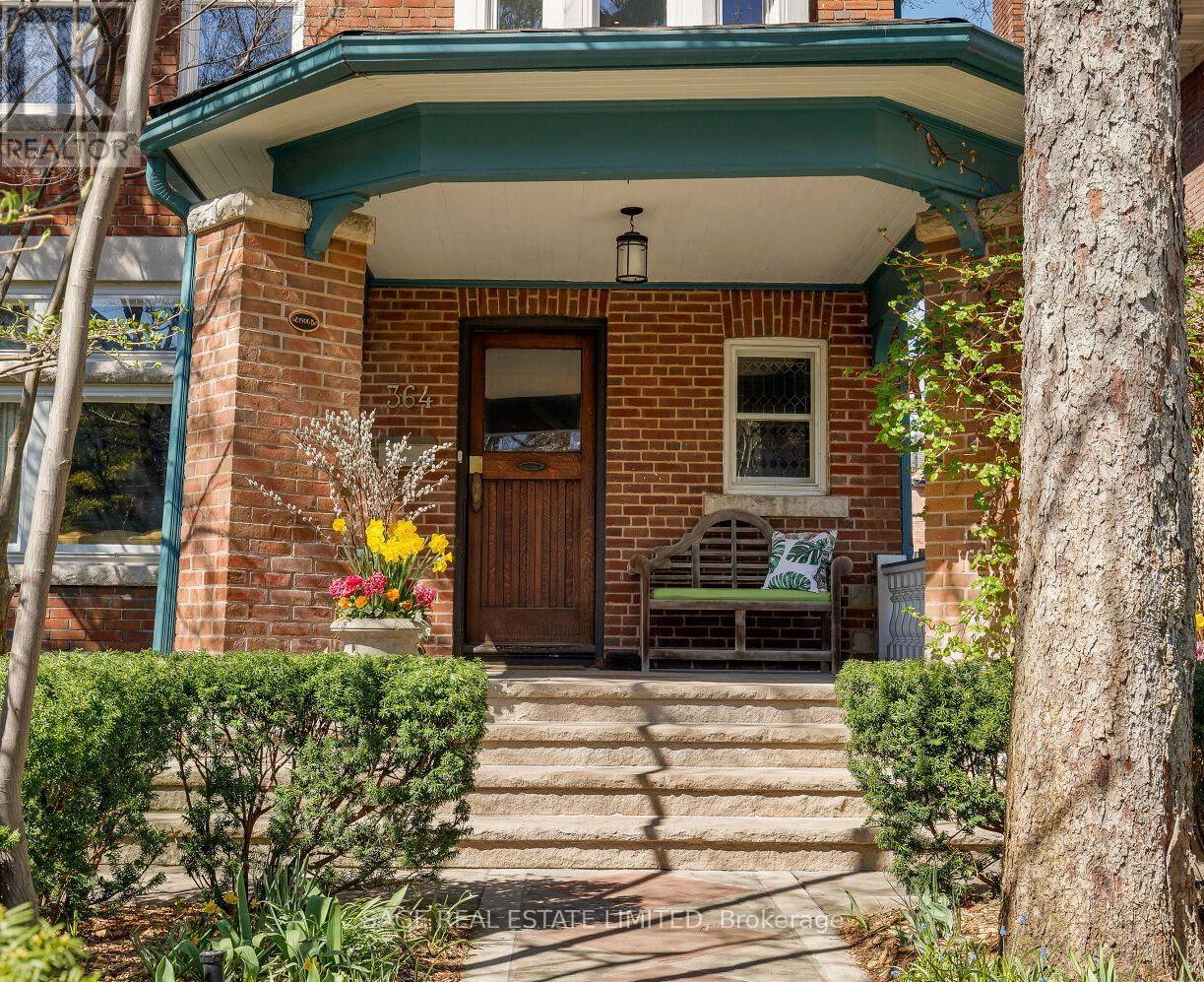 364 Palmerston Boulevard, Toronto, Ontario  M6G 2N6 - Photo 3 - C12129520
