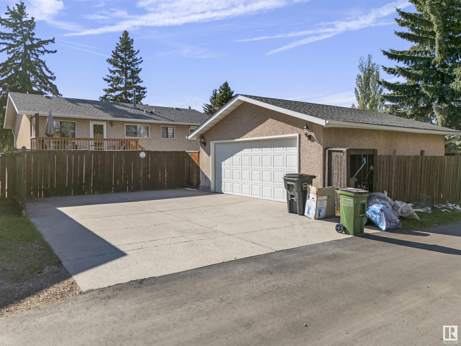 1855 51 St Nw, Edmonton, Alberta  T6L 1X4 - Photo 3 - E4435306
