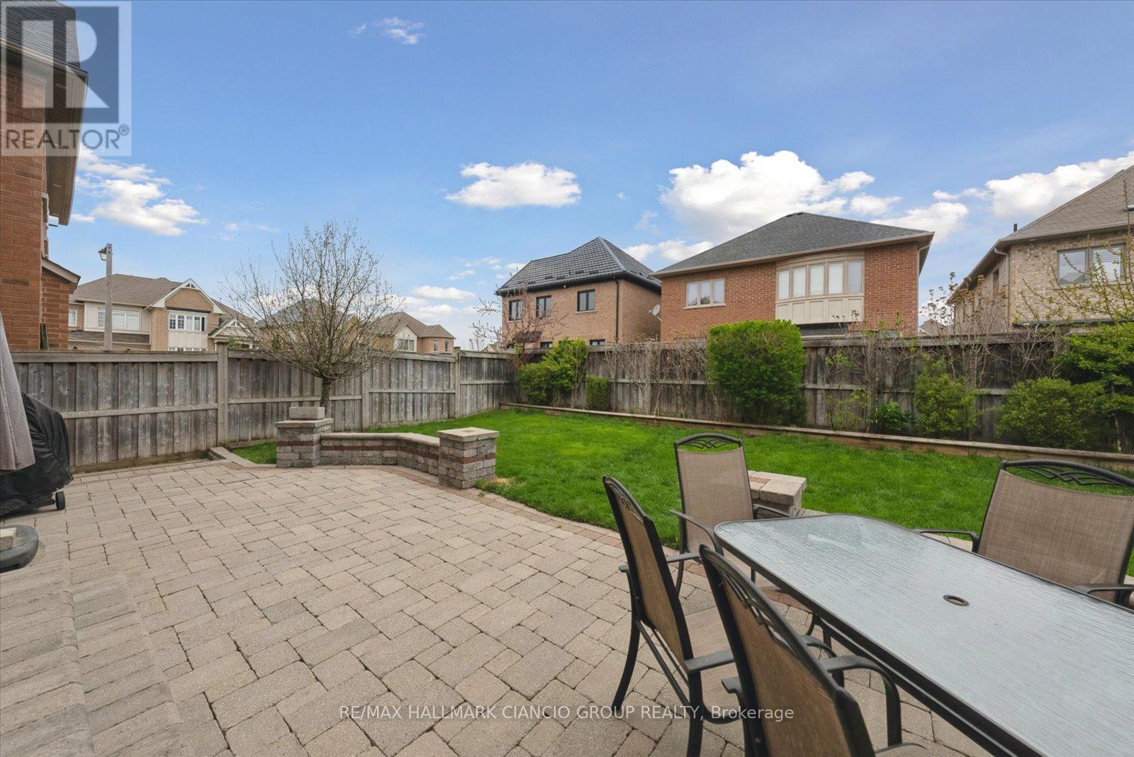 37 Maplebank Crescent, Whitchurch-Stouffville (Stouffville), Ontario  L4A 0R8 - Photo 37 - N12137222