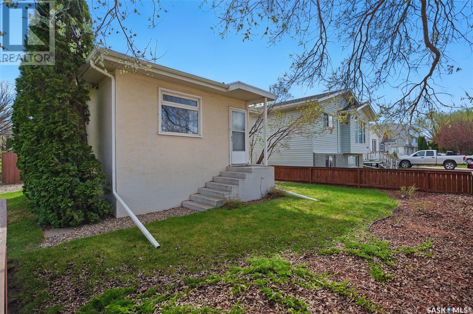 1501 Kilburn Avenue, Saskatoon, Saskatchewan  S7M 0K1 - Photo 4 - SK005239