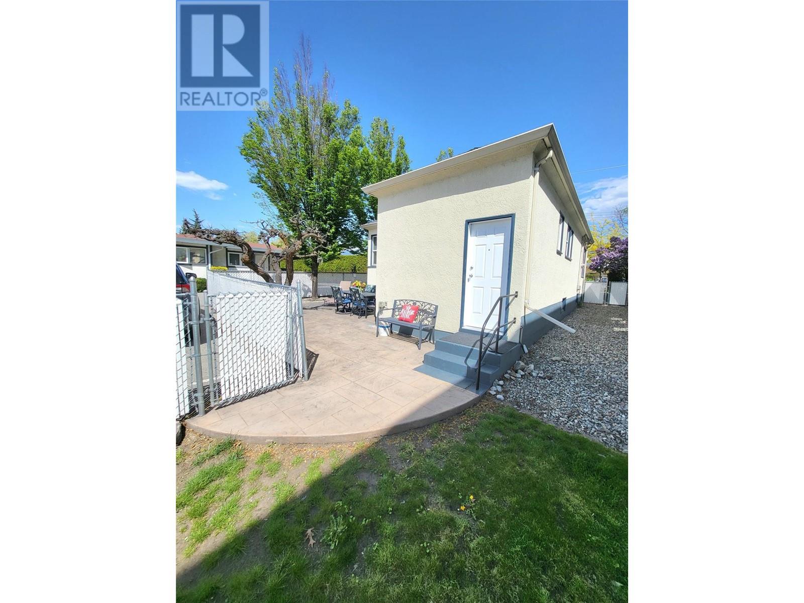 857 Main Street, Penticton, British Columbia  V2A 5E3 - Photo 6 - 10337033