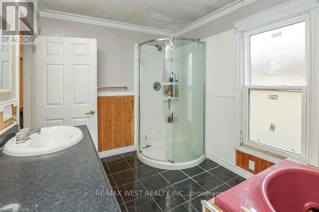 6175 Barker Street, Niagara Falls, Ontario  L2G 1Y5 - Photo 30 - X12137273