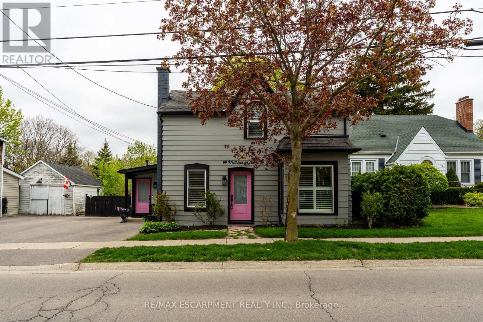 99 Mill Street N, Hamilton, Ontario  L0R 2H0 - Photo 3 - X12081925