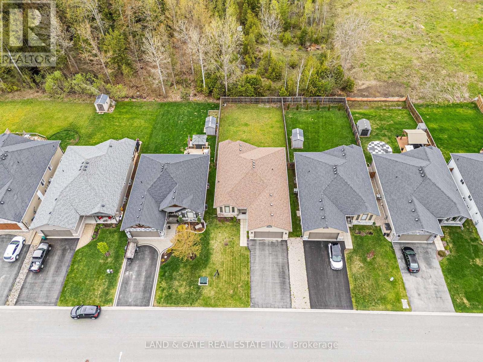 Property at 26 ROWAN PLACE image 3