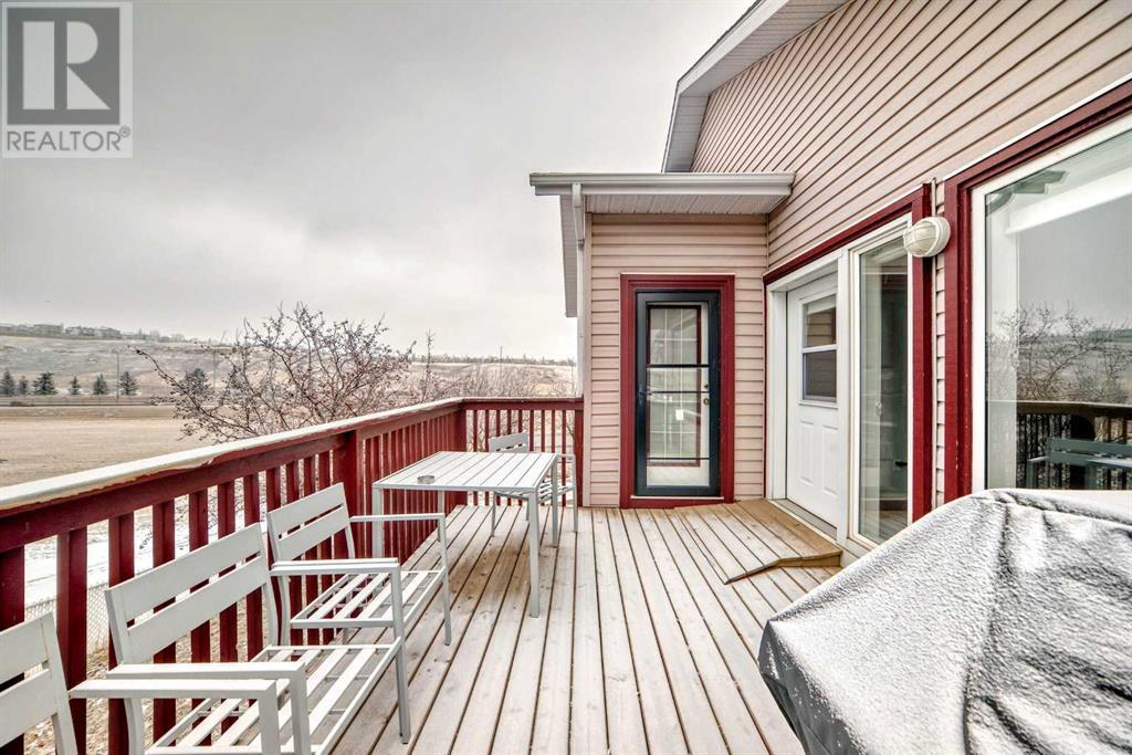 305 Hidden Valley Place Nw, Calgary, Alberta  T3A 5L7 - Photo 7 - A2190572