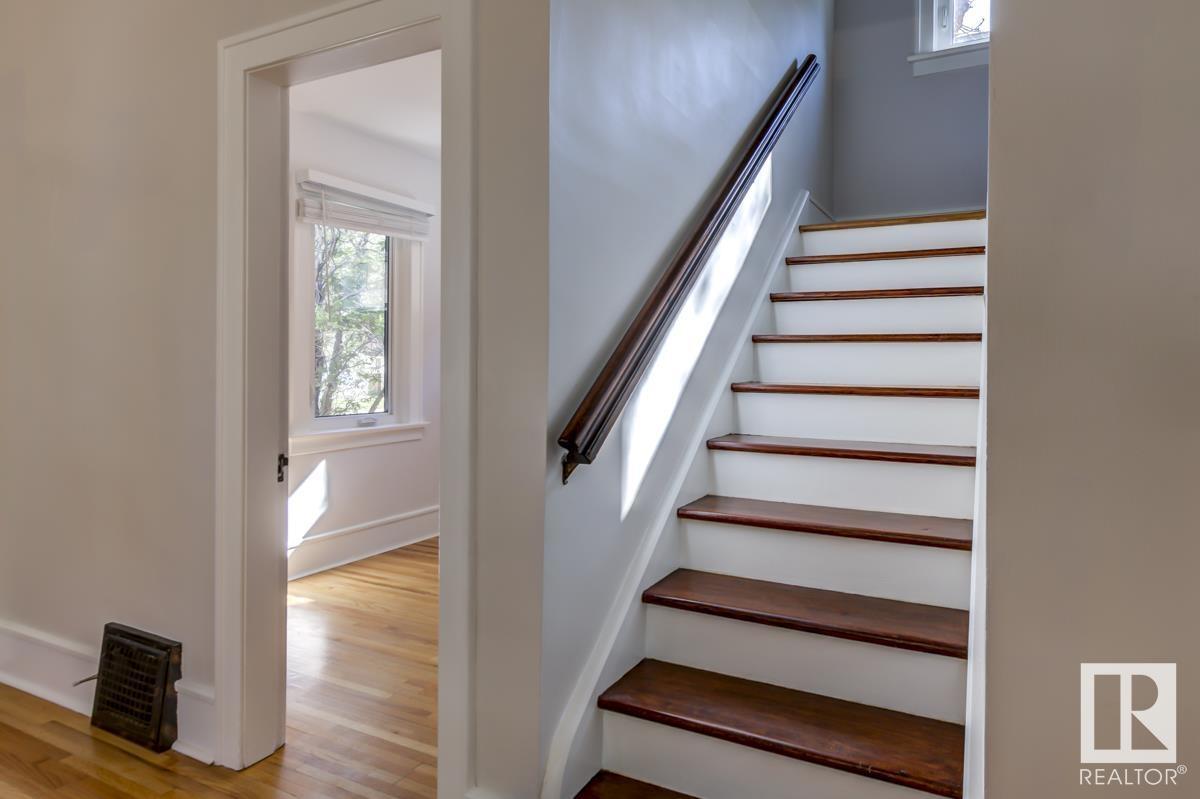 Property at 10949 88 AV NW image 1