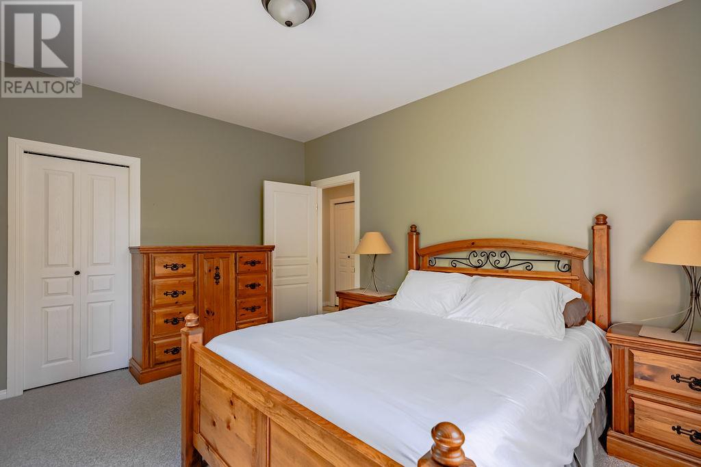3404 Bodard Road, Nelson, British Columbia  V1L 6T3 - Photo 11 - 10346237