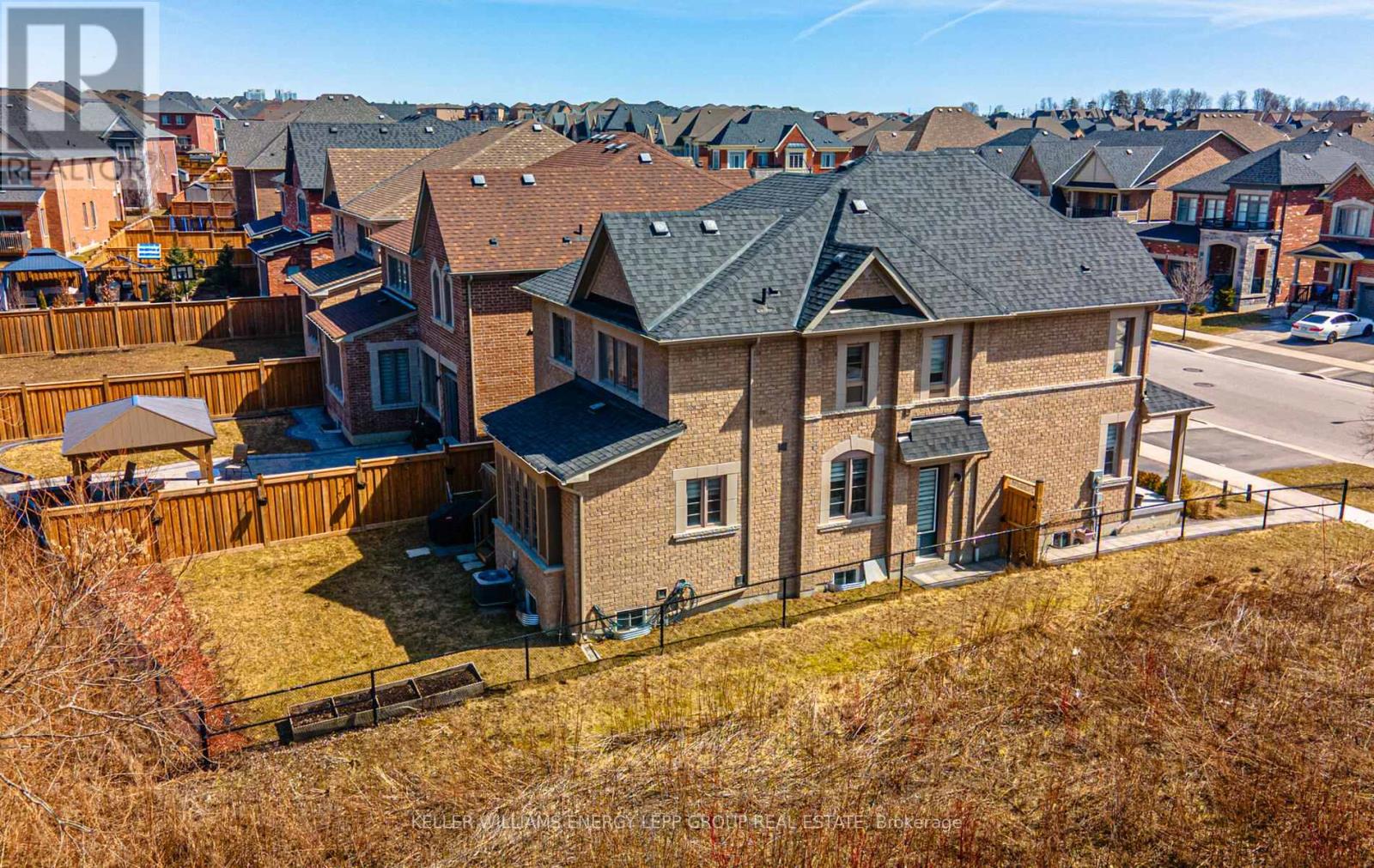 8 Micklefield Avenue, Whitby, Ontario  L1P 0C3 - Photo 39 - E12137532