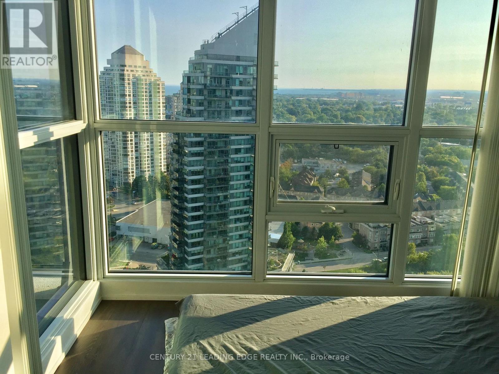 2710 - 2220 Lake Shore Boulevard W, Toronto, Ontario  M8V 0C1 - Photo 1 - W12136951