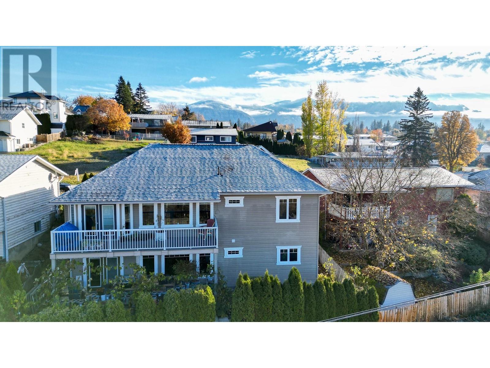 323 3rd Avenue S, Creston, British Columbia  V0B 1G3 - Photo 29 - 10347159