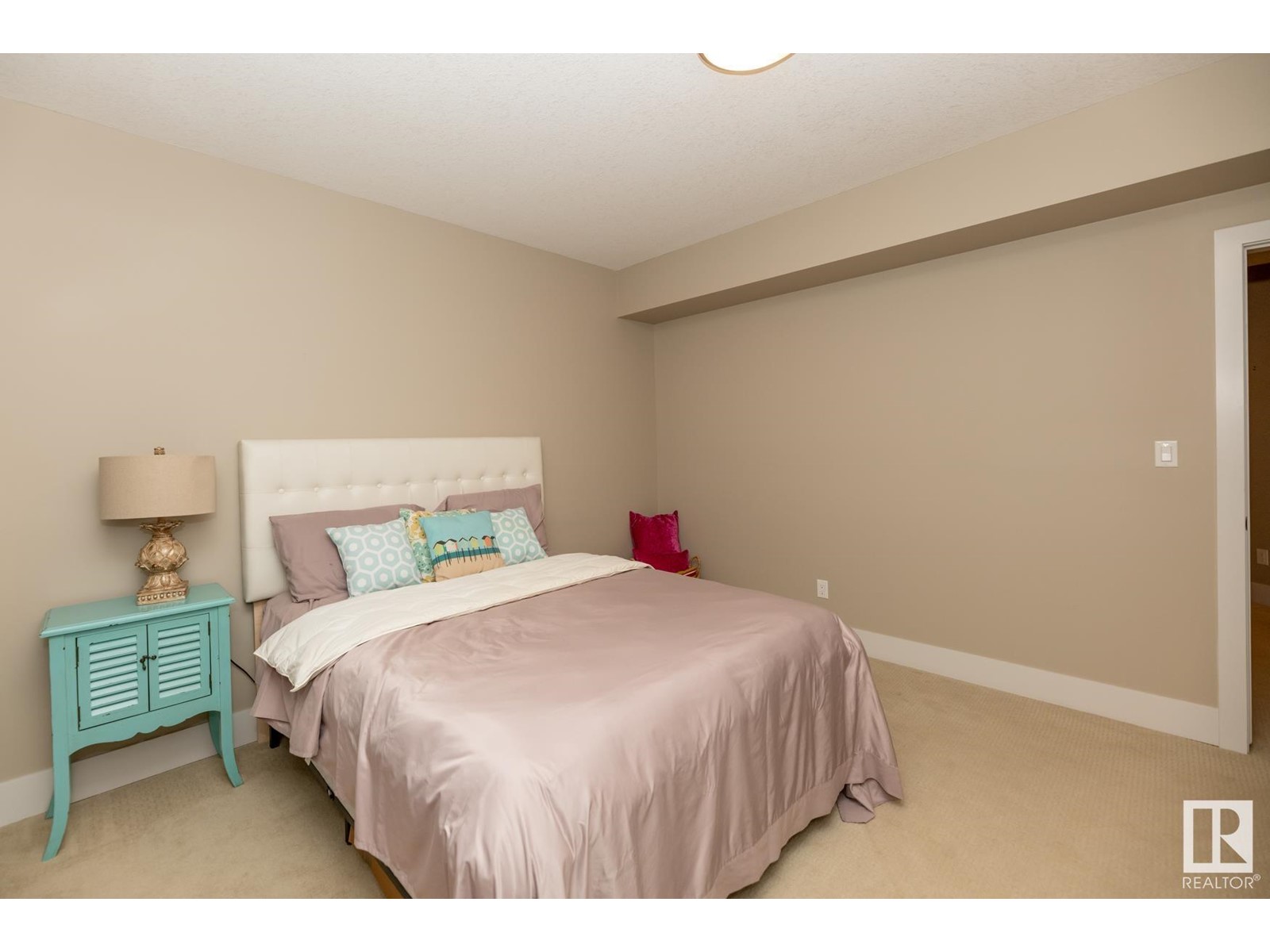 7358 May Cm Nw, Edmonton, Alberta  T6R 0V7 - Photo 39 - E4435347