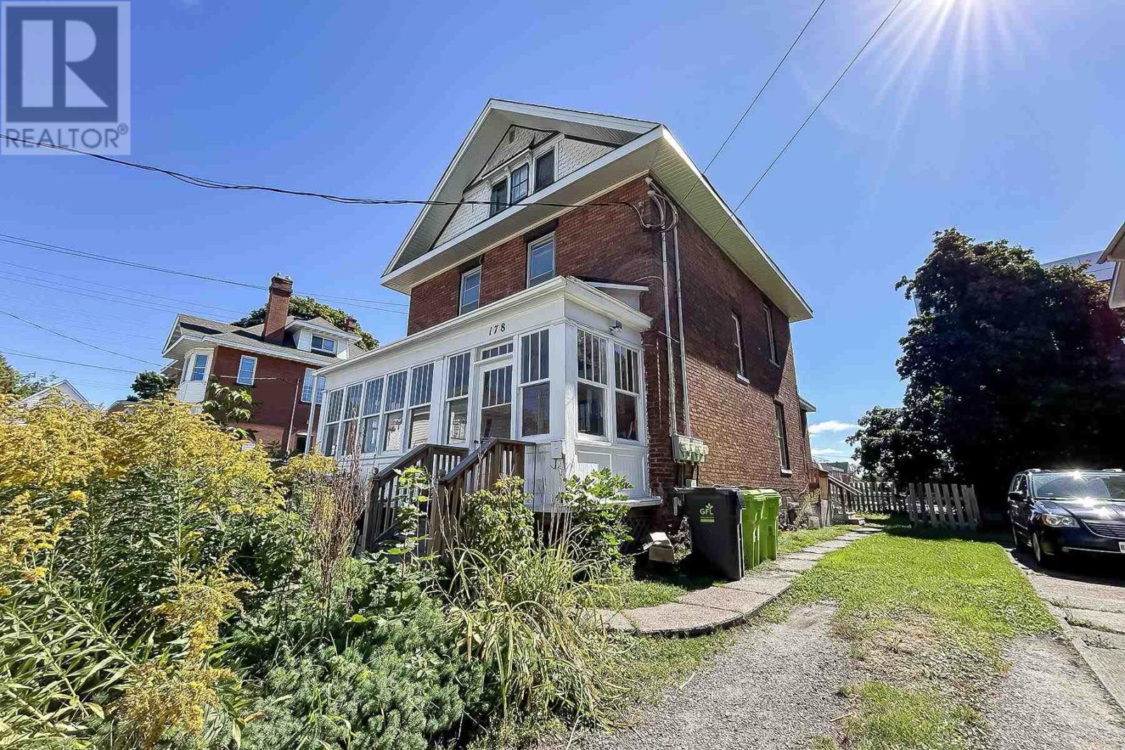 178 Mcdougald St, Sault Ste. Marie, Ontario  P6A 3A8 - Photo 3 - SM250323