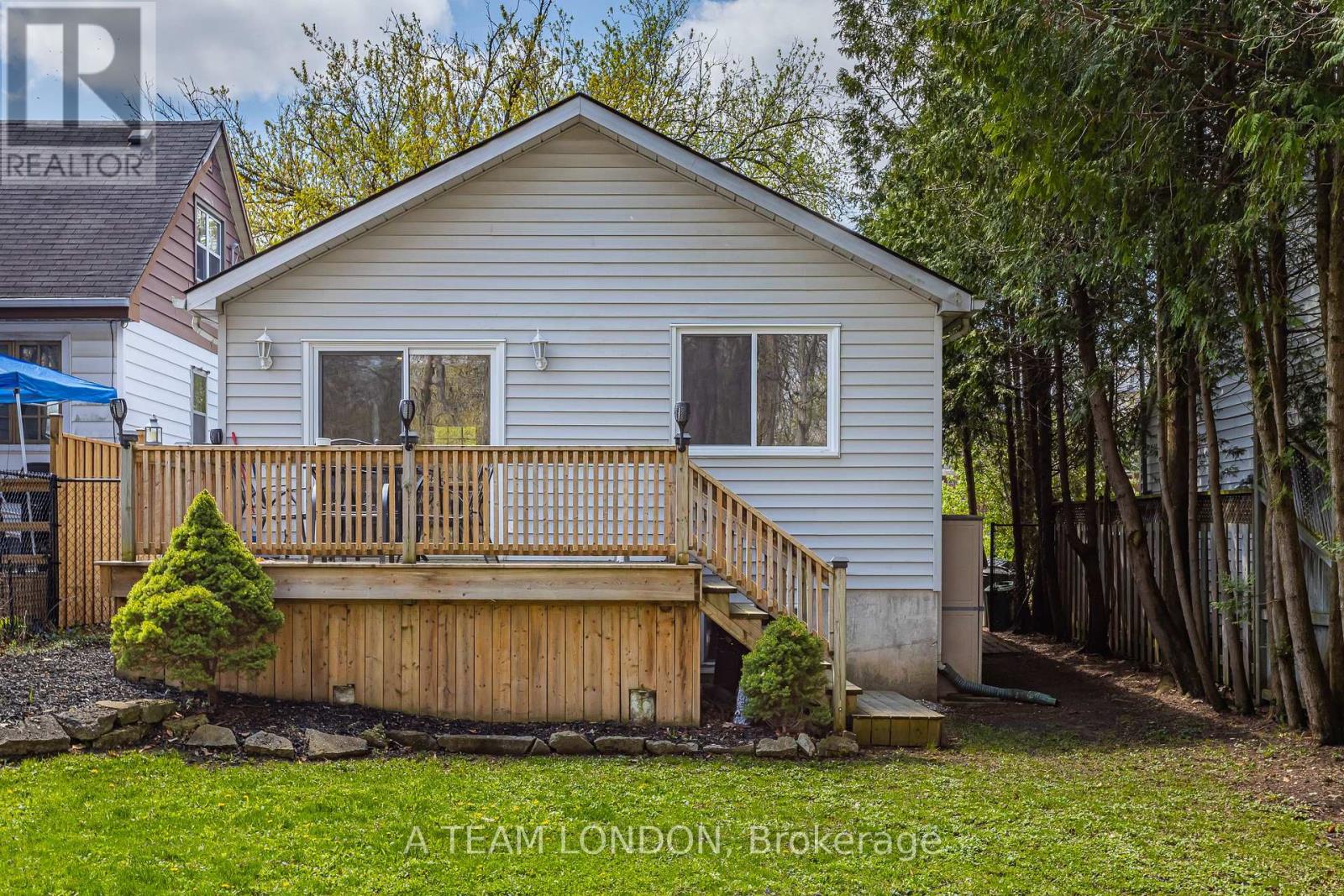 154 Langarth Street W, London South, Ontario  N6J 1P6 - Photo 31 - X12137528