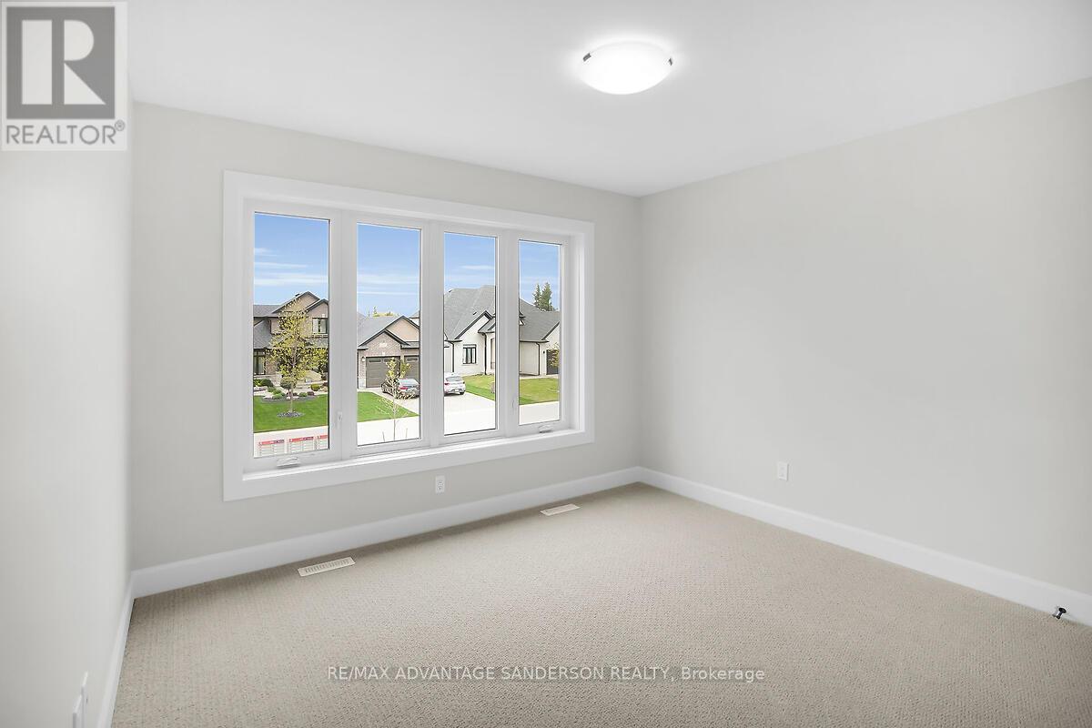 243 Songbird Lane, Middlesex Centre, Ontario  N0M 2A0 - Photo 32 - X12137566