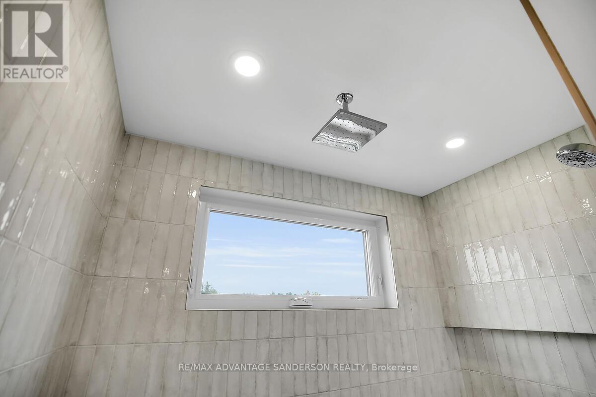 243 Songbird Lane, Middlesex Centre, Ontario  N0M 2A0 - Photo 40 - X12137566