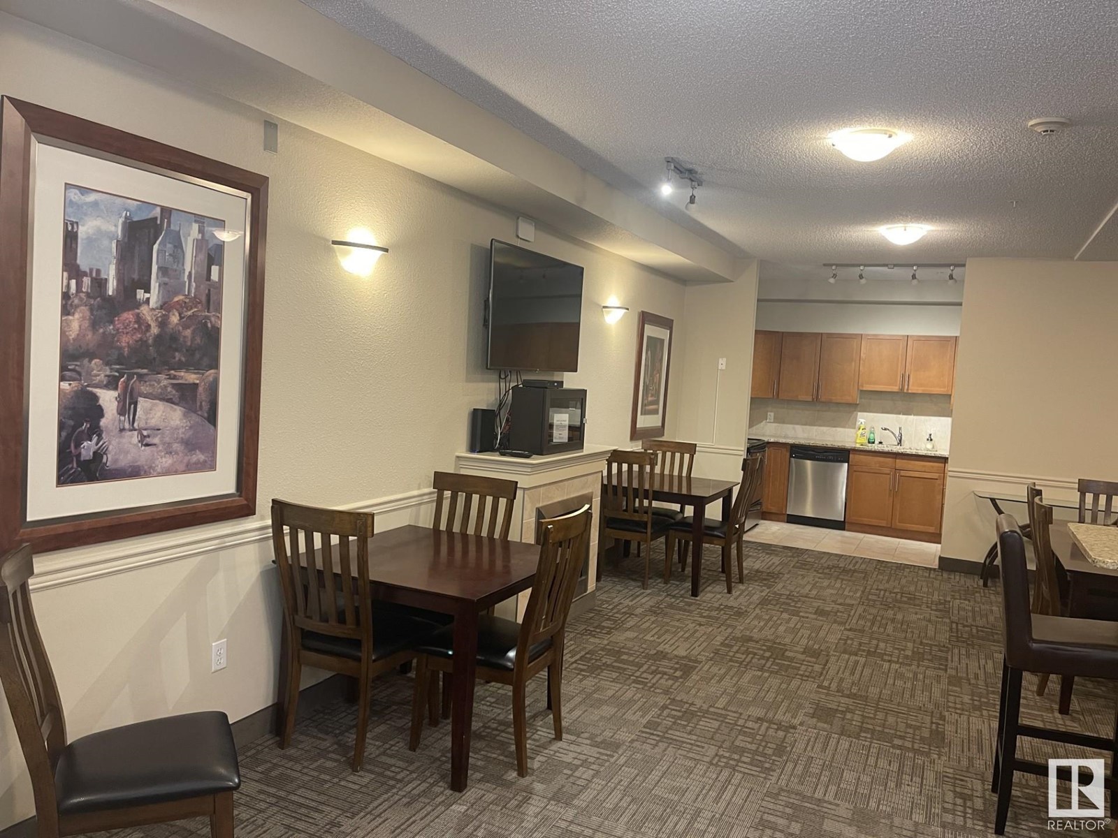 #105 2035 Grantham Court Nw, Edmonton, Alberta  T5T 3X4 - Photo 12 - E4435552