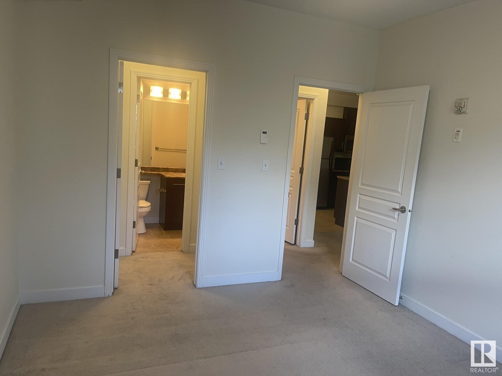 #105 2035 Grantham Cournt Nw, Edmonton, Alberta  T5T 3X4 - Photo 7 - E4435552