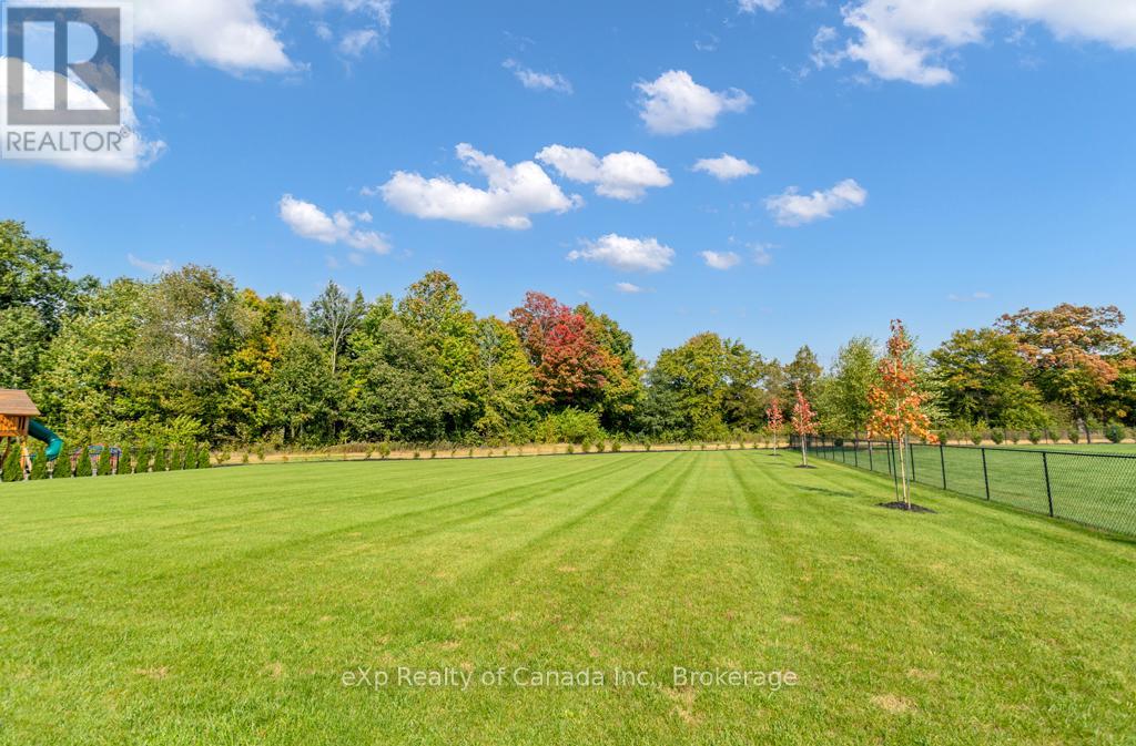 45 August Crescent, Norwich (Otterville), Ontario  N0J 1R0 - Photo 11 - X12137571
