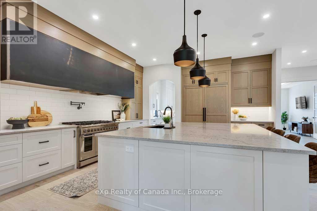 45 August Crescent, Norwich, Ontario  N0J 1R0 - Photo 16 - X12137571