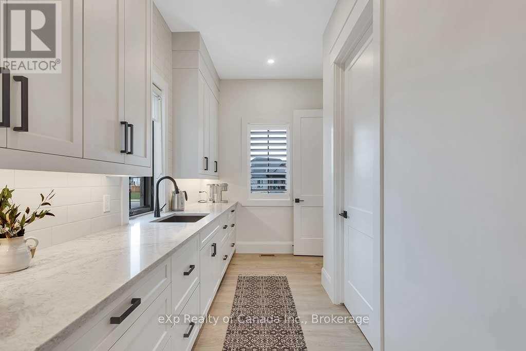 45 August Crescent, Norwich, Ontario  N0J 1R0 - Photo 18 - X12137571