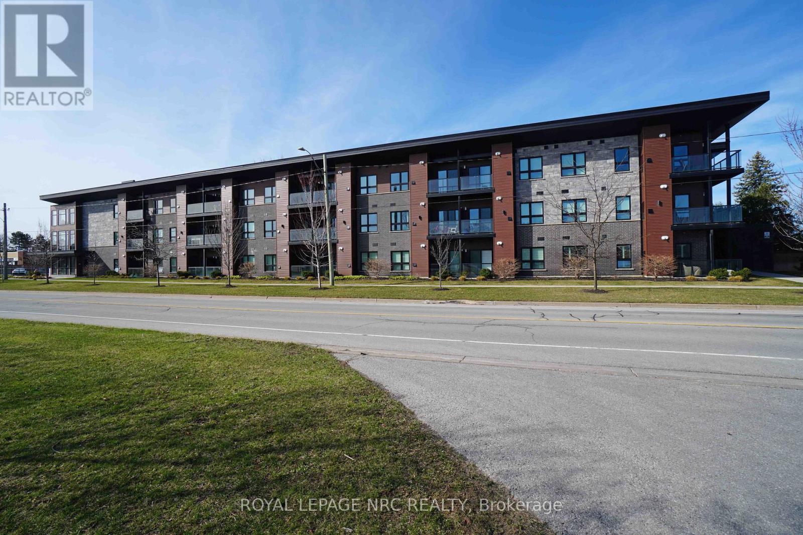 114 - 212 Lakeport Road, St. Catharines, Ontario  L2N 0B4 - Photo 40 - X12137544