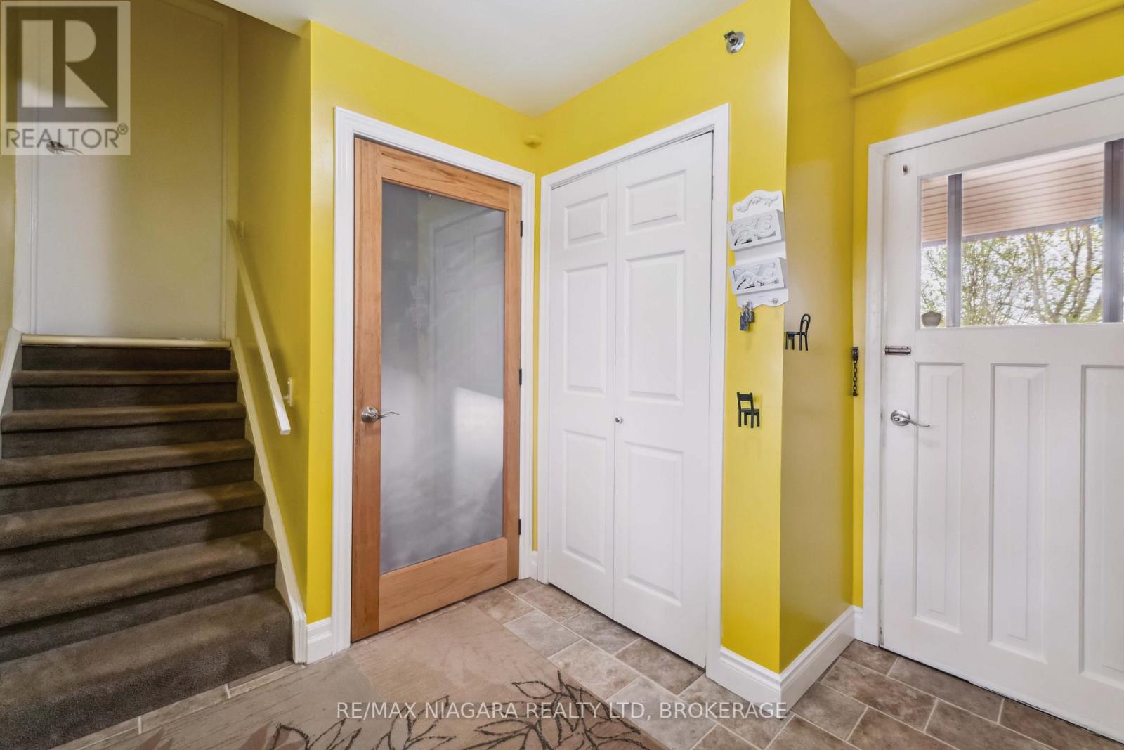 Property at 27 MADISON STREET image 4
