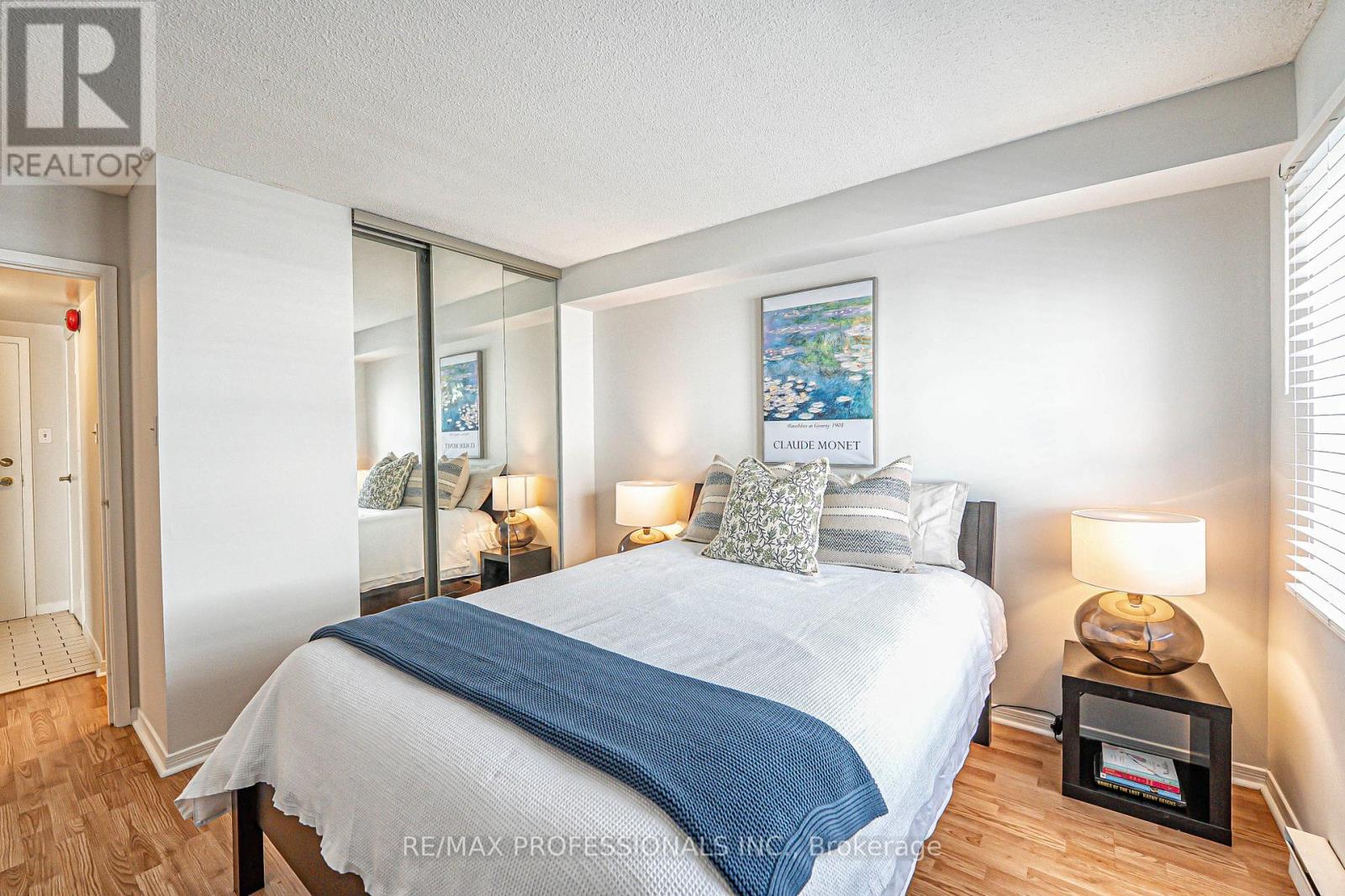 202 - 61 Main Street, Toronto, Ontario  M4E 2V6 - Photo 23 - E12135025