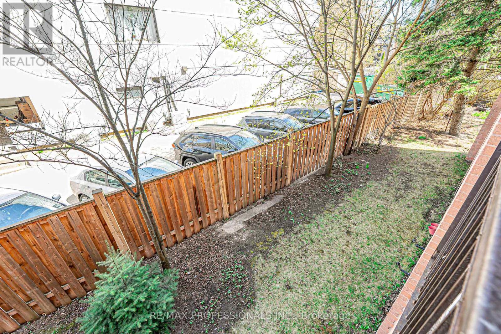 202 - 61 Main Street, Toronto, Ontario  M4E 2V6 - Photo 28 - E12135025