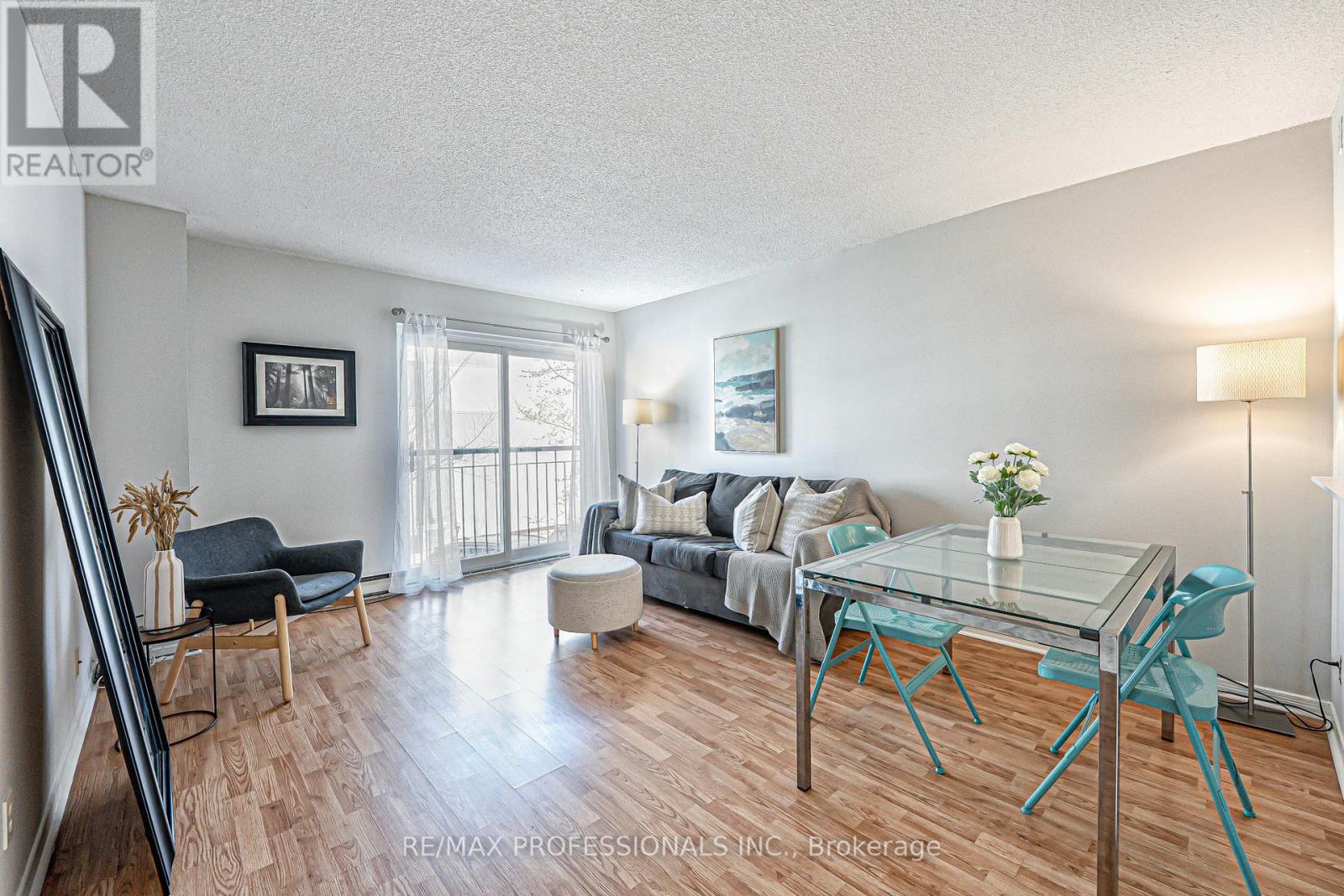 202 - 61 Main Street, Toronto, Ontario  M4E 2V6 - Photo 6 - E12135025