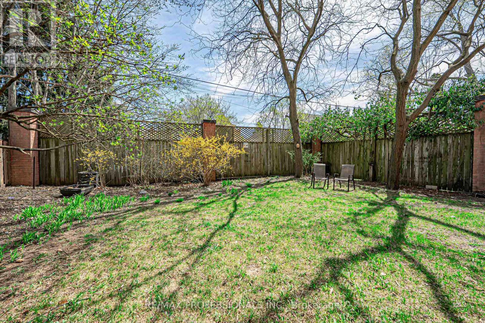202 - 61 Main Street, Toronto, Ontario  M4E 2V6 - Photo 31 - E12135025