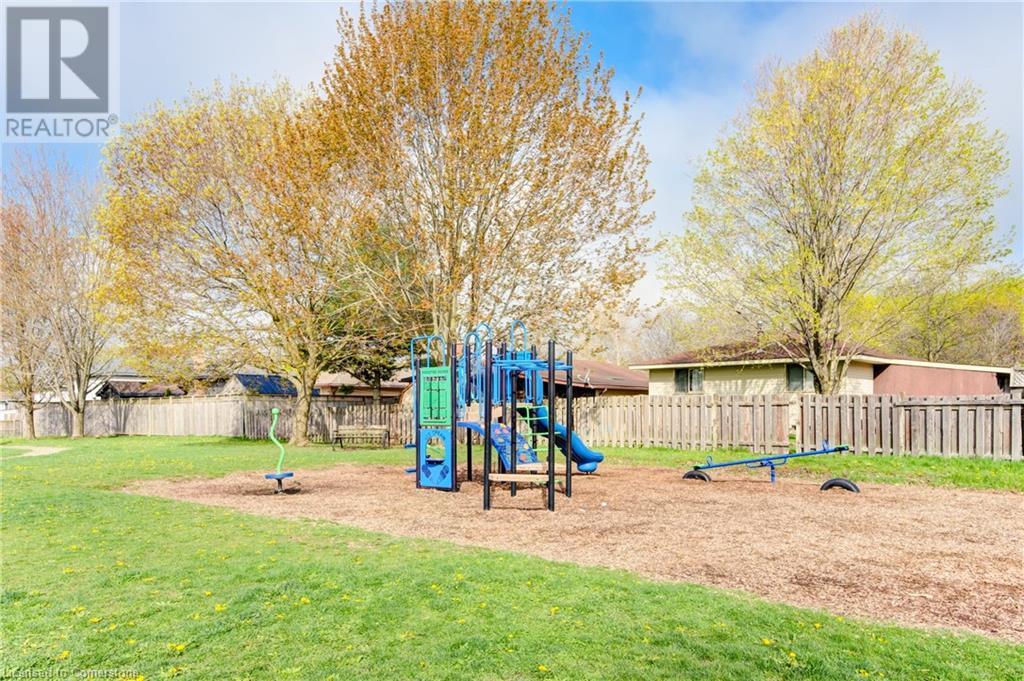 145 Hincks Street Unit# B, New Hamburg, Ontario  N3A 2B1 - Photo 45 - 40726377
