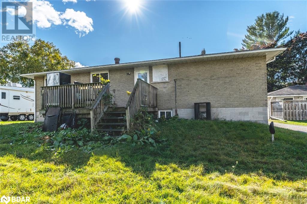 221 Phillips Street, Barrie, Ontario  L4N 3V2 - Photo 6 - 40726958