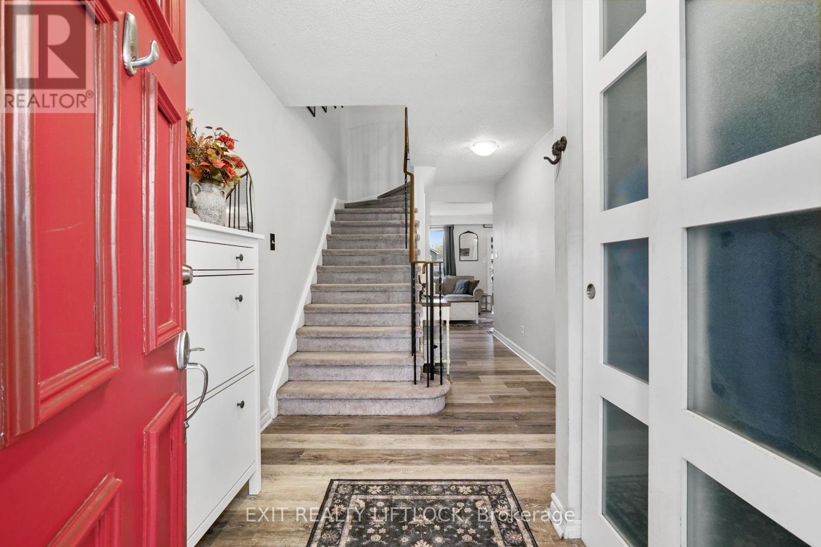 36 Kawartha Heights Boulevard, Peterborough West, Ontario  K9J 8B3 - Photo 17 - X12136865