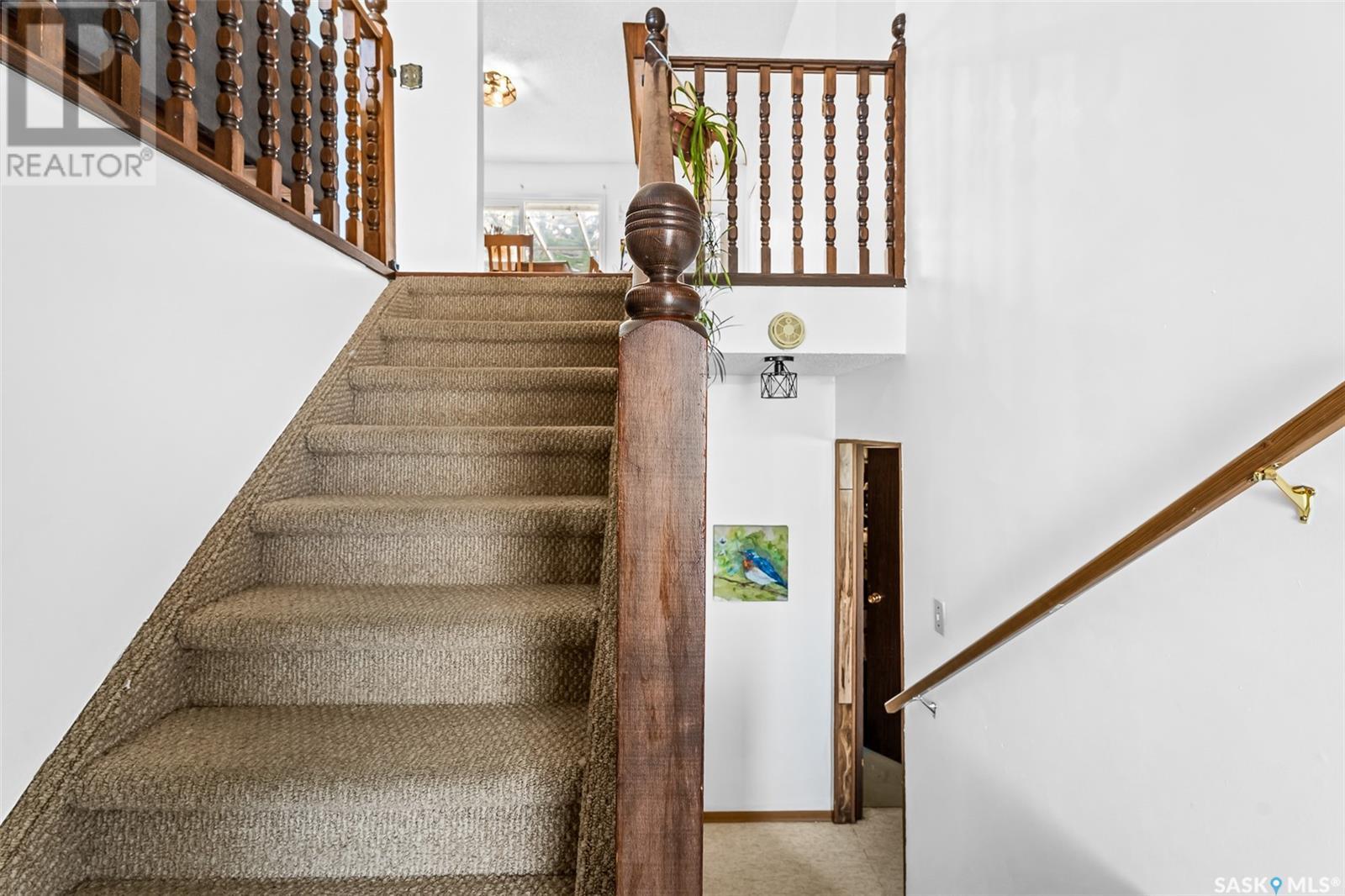 Property at 903 12th AVENUE SW image 3